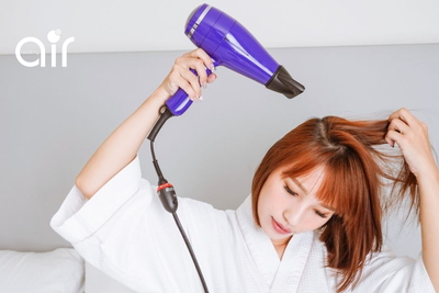 Chọn máy sấy tóc cho tóc yếu, tóc nhuộm nên chọn loại nào?