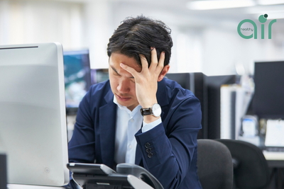 Tại sao nhân viên văn phòng thường cảm thấy mệt mỏi dù ngủ đủ giấc?